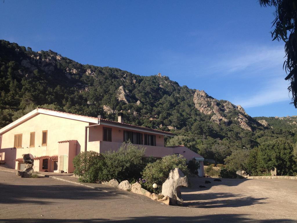 Telti Agriturismo Monte Pino المظهر الخارجي الصورة