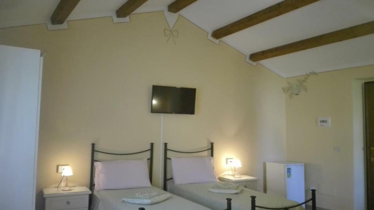 Telti Agriturismo Monte Pino المظهر الخارجي الصورة